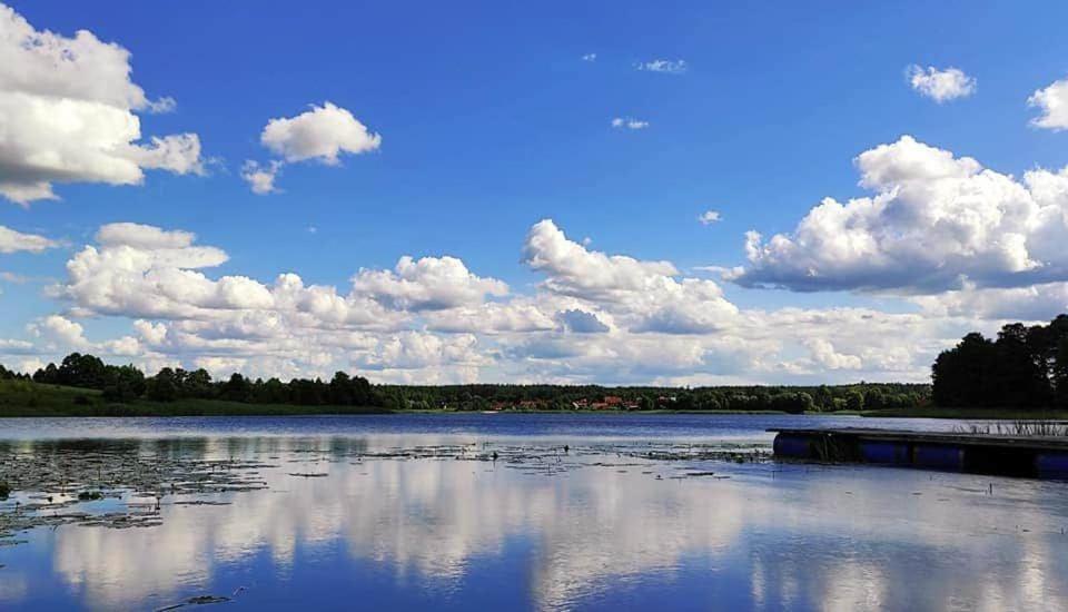 Miedzy Olchami Domek Nad Jeziorem. Noclegi Caloroczne. Cisza, Spokoj. Барчево Екстер'єр фото