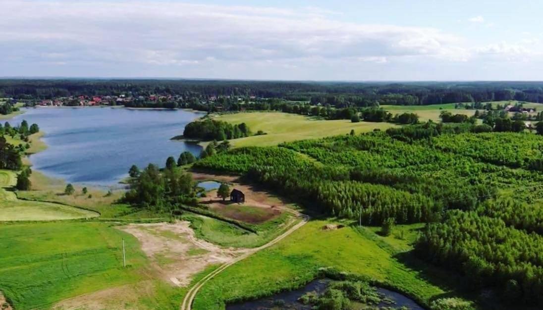 Miedzy Olchami Domek Nad Jeziorem. Noclegi Caloroczne. Cisza, Spokoj. Барчево Екстер'єр фото