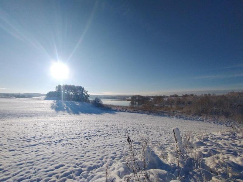 Miedzy Olchami Domek Nad Jeziorem. Noclegi Caloroczne. Cisza, Spokoj. Барчево Екстер'єр фото